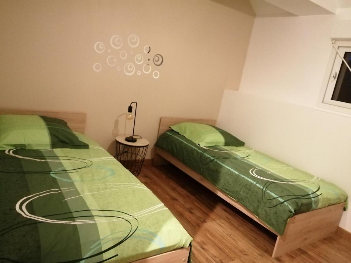 Le Tiluce Villa Les Monts d'Aunay Екстериор снимка